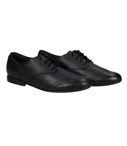 BLACK CLARKS GIRLS FINJA BROGUE SHOE (STANDARD WIDTH) Image