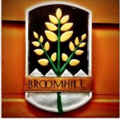 Broomhill Primary School, Glasgow Logo